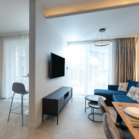 Klifowa 84 شقة ريفال