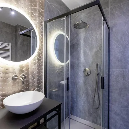 Klifowa 84 * ريفال